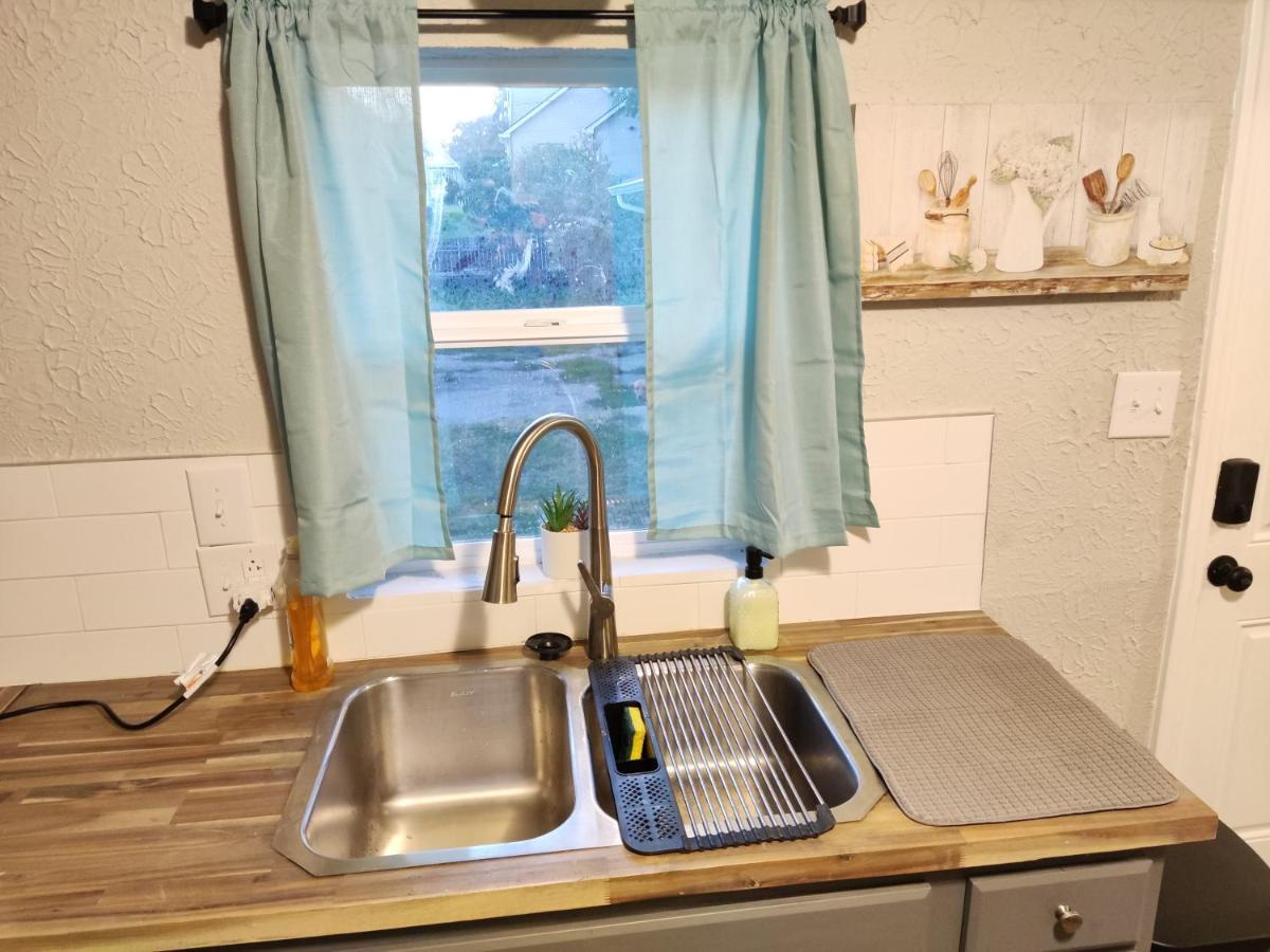 Tranquil Oasis - Private Rooms -Near Downtown إنديانابوليس المظهر الخارجي الصورة