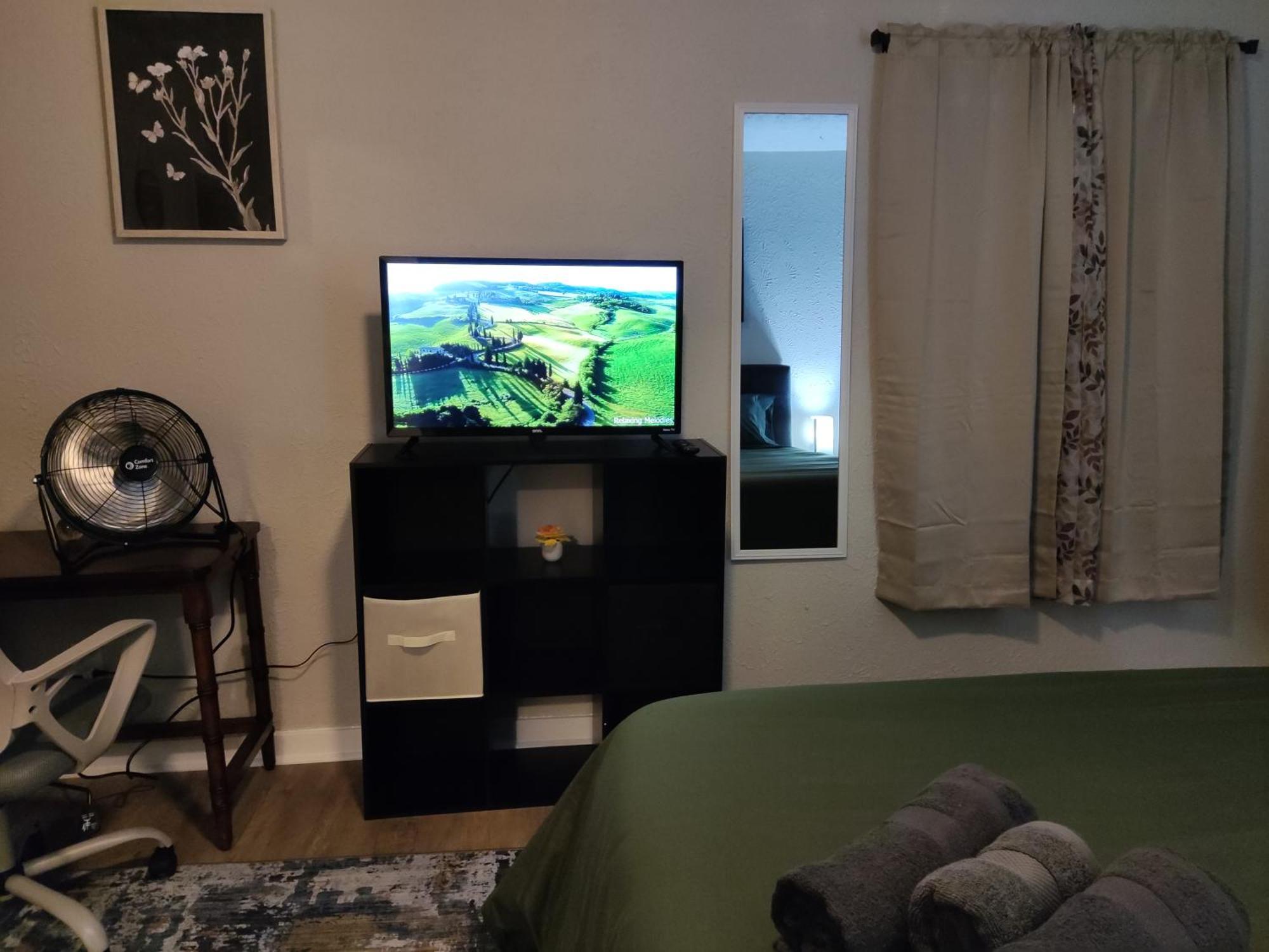 Tranquil Oasis - Private Rooms -Near Downtown إنديانابوليس المظهر الخارجي الصورة